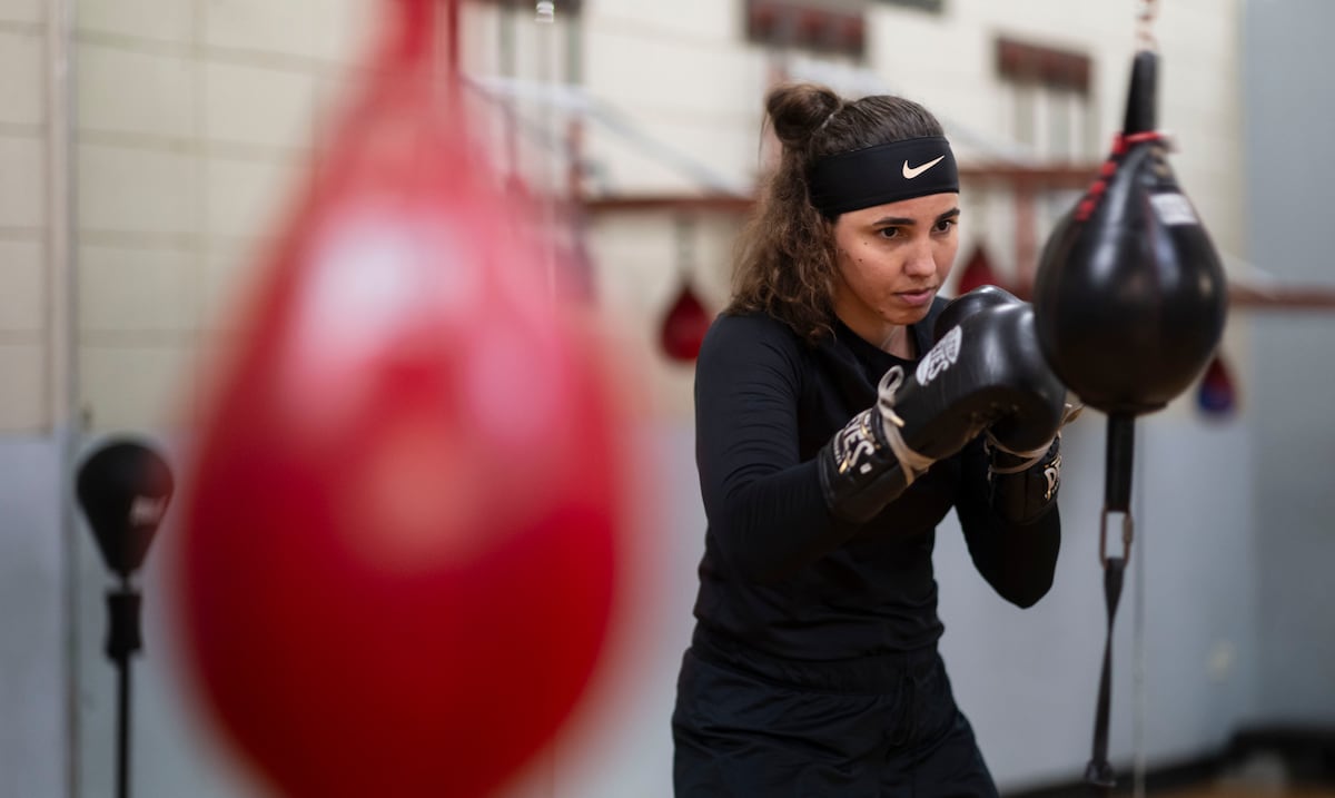 Stephanie Piñeiro se prepara para dar el golpe que la acerque al trono absoluto del peso wélter