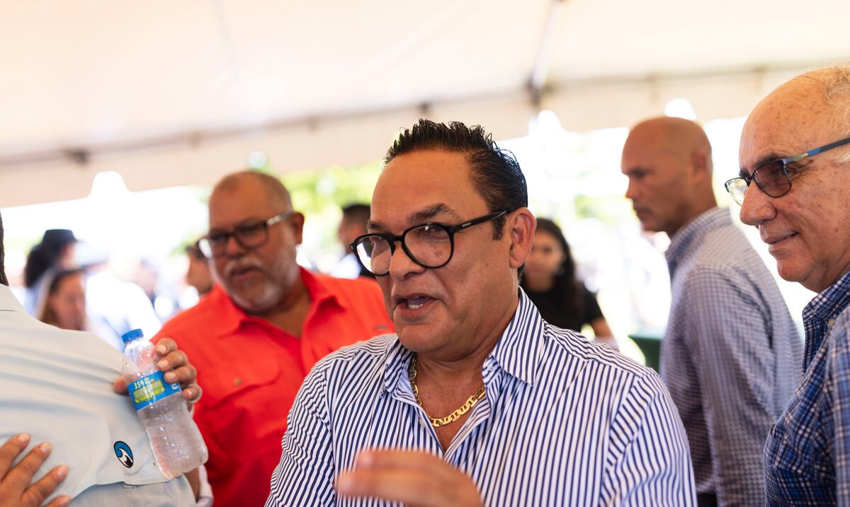Oficina del Contralor Electoral multa al Municipio de Humacao y su exalcalde Julio Geigel Pérez