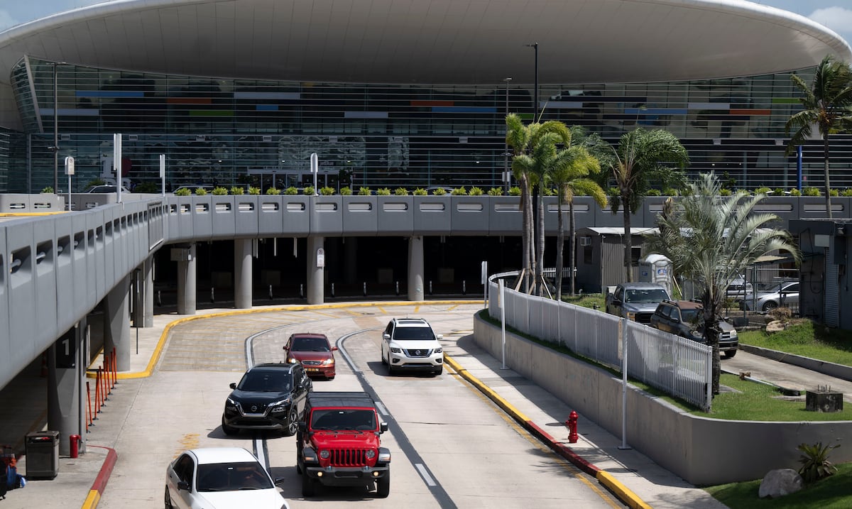 Abre nuevo “lounge” en el aeropuerto Luis Muñoz Marín en medio de disputa legal