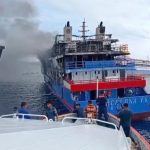 Se incendia un ferry en Indonesia y deja al menos cinco muertos