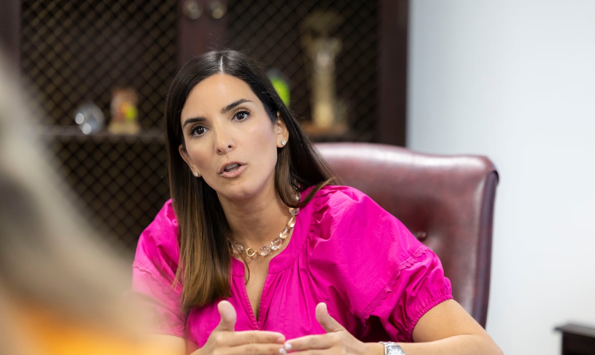 Natalia Zequeira Díaz deja su cargo en la comisaría de Instituciones Financieras