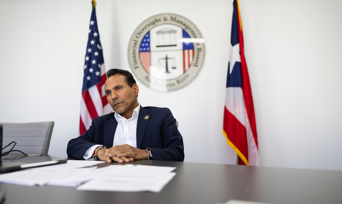 Junta Fiscal pide al gobierno reevaluar contrato del DMO e Invest Puerto Rico antes de aprobarlos