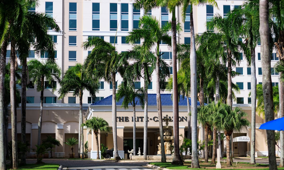El hotel Ritz-Carlton de Isla Verde no reabrirá este año