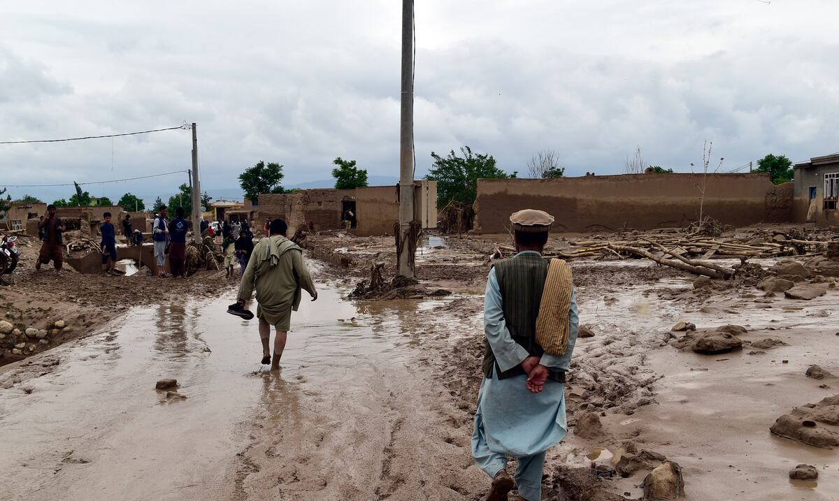 Inundaciones repentinas causan más de 300 muertos en el norte de Afganistán, según la ONU