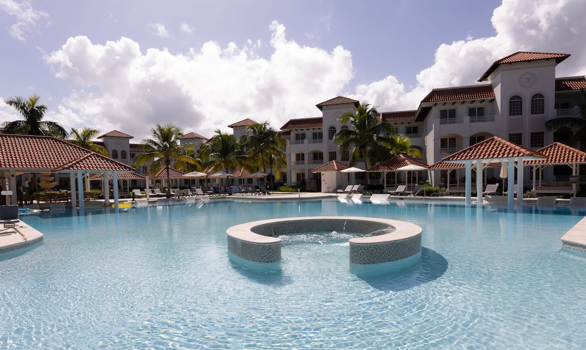 El hotel Hyatt Regency estrena villas de lujo a un costo de sobre $20 millones