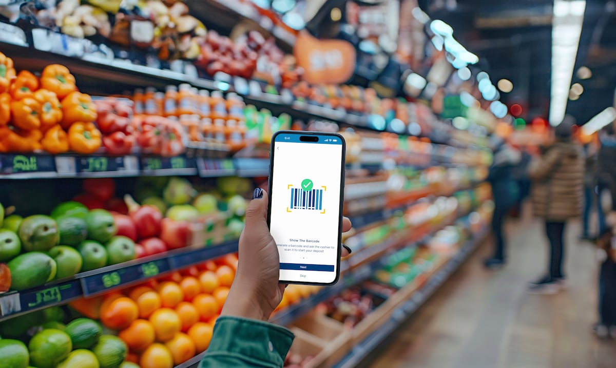 Socios de PenFed podrán depositar efectivo en Walgreens