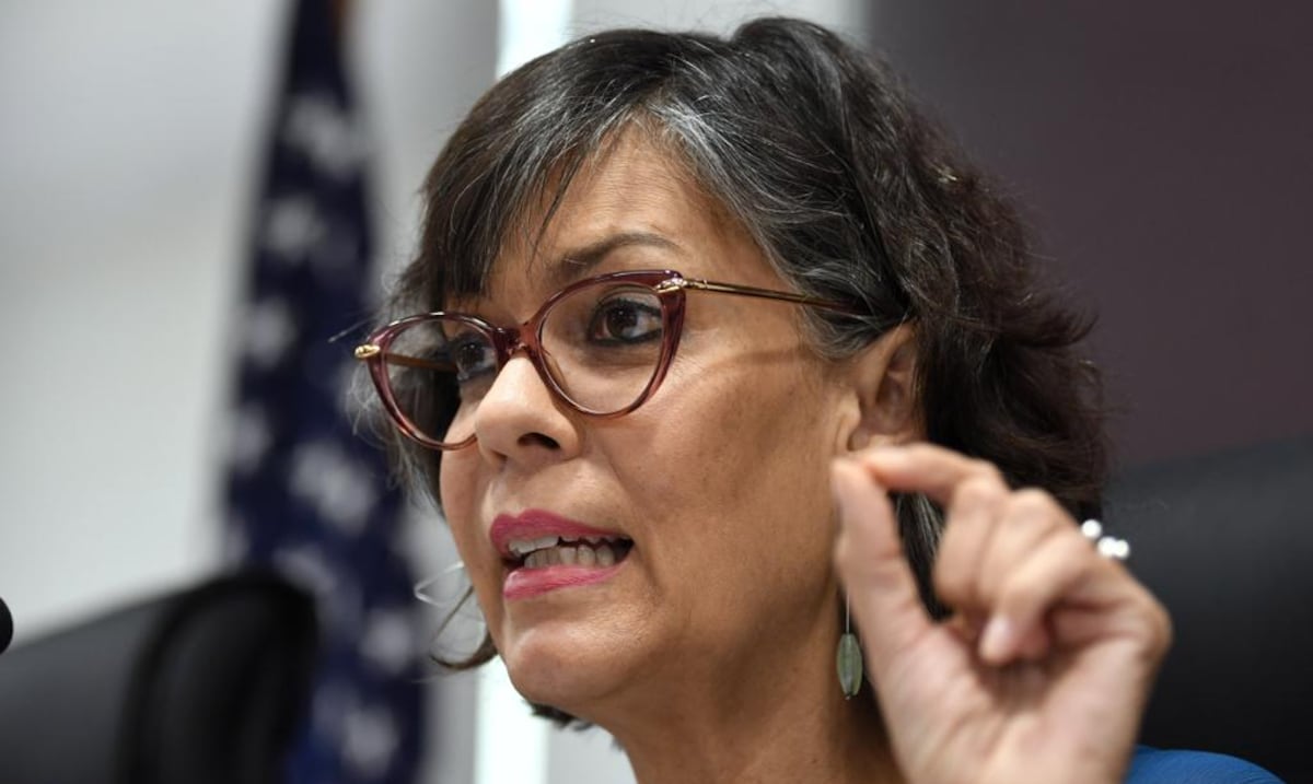 Intervienen de emergencia a la senadora María de Lourdes Santiago por percance de salud