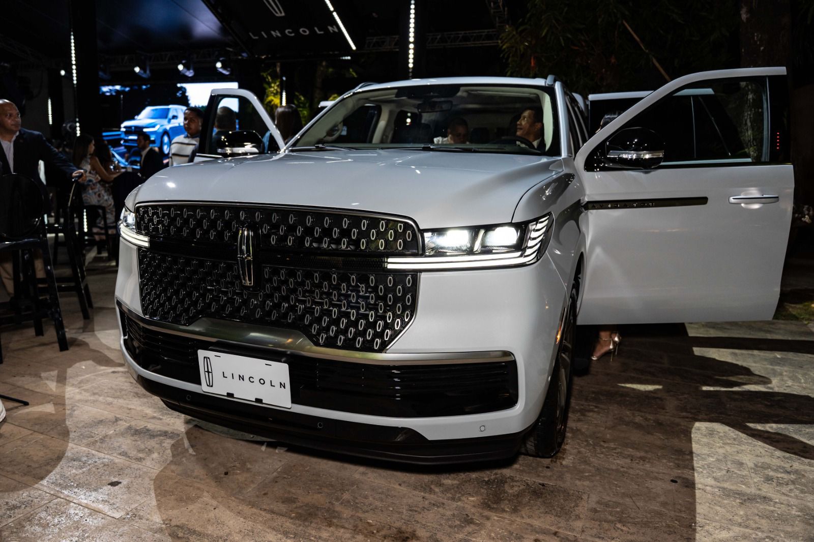 Grupo Viamar presenta la nueva Lincoln Navigator para redefinir el lujo y el confort en cada viaje