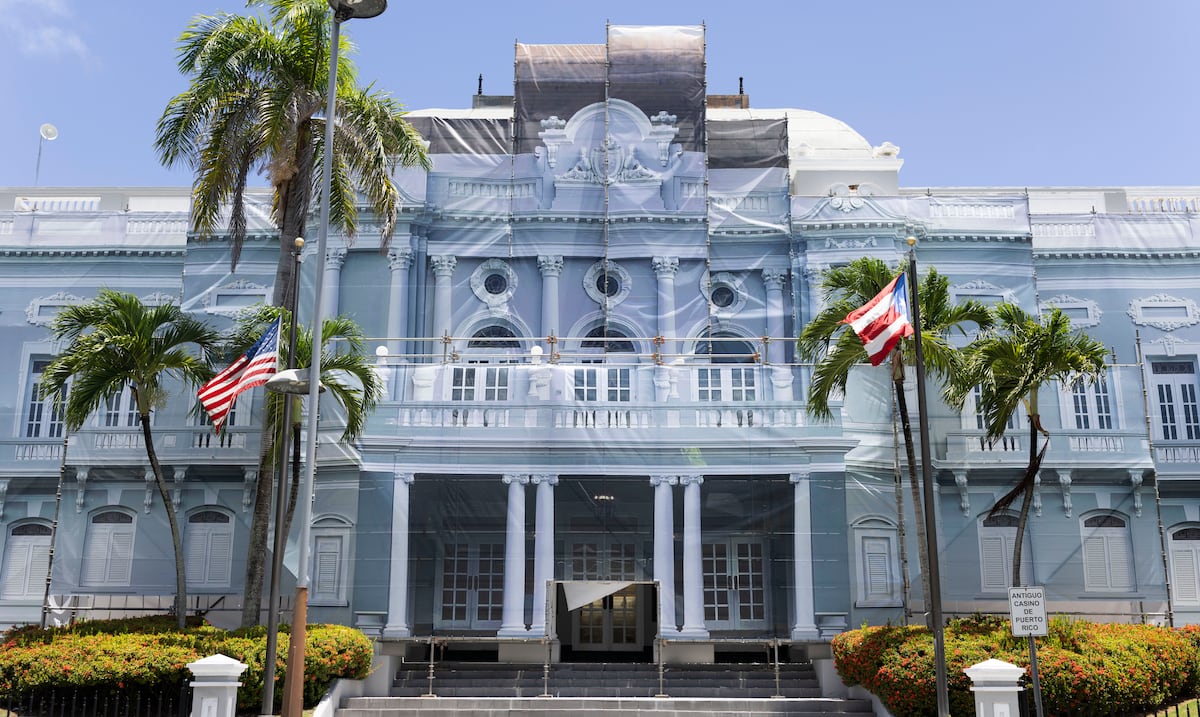 ¿Por qué un lienzo gigante cubre al Antiguo Casino de Puerto Rico?