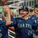 Cal Raleigh iguala marca de jonrones de Javy López con su bambinazo número 52