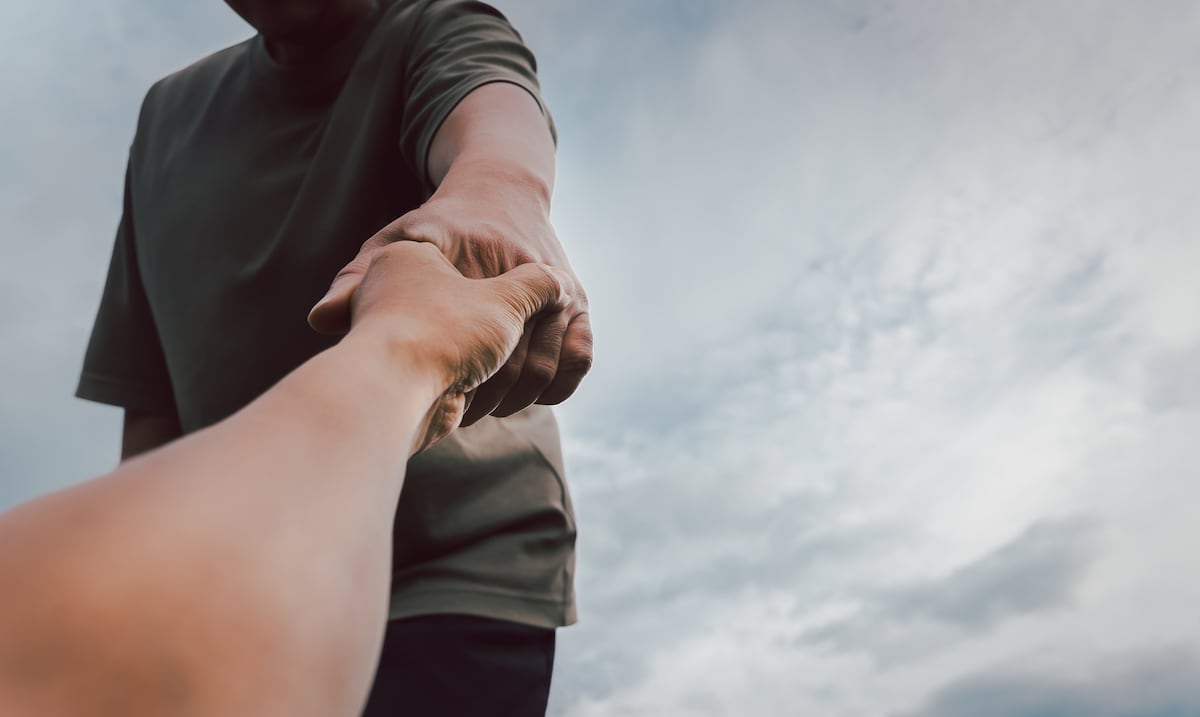 Gritos en silencio: Cuando escuchar a alguien puede salvar una vida