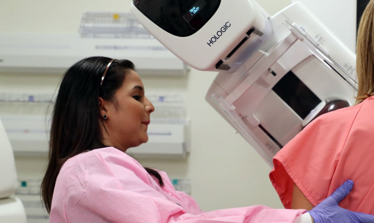 Mamografía con contraste: nueva tecnología para el diagnóstico y seguimiento del cáncer