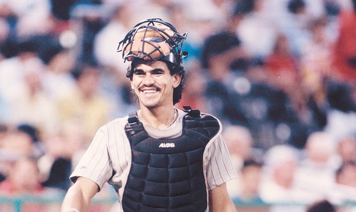 Ranking #4: Benito Santiago, otro de los Reyes de la Receptoría, revolucionó la posición detrás del plato con su tiro en cuclillas