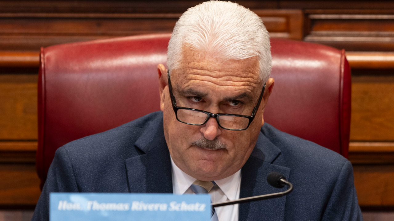 Presidente del Senado dice que “Bad Bunny no es un ejemplo a emular para nadie”