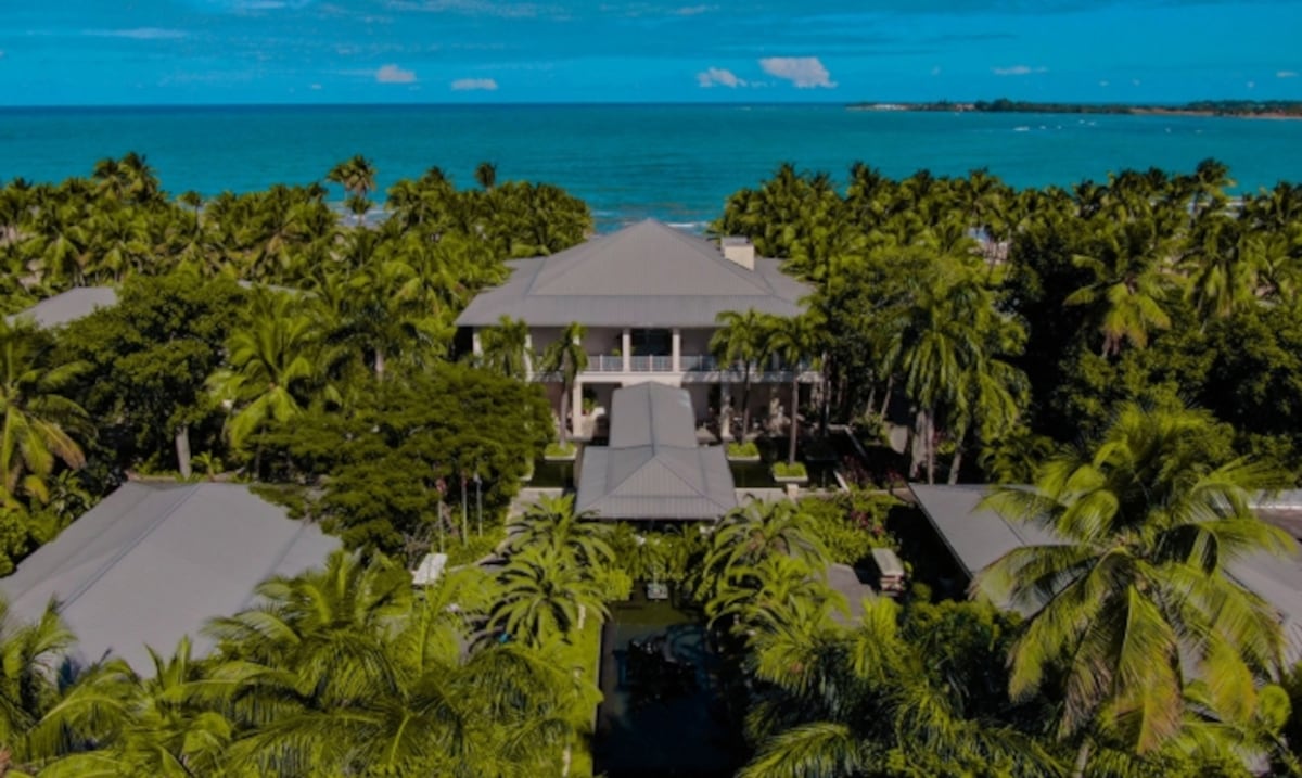 El hotel St. Regis se convertirá en Four Seasons en noviembre