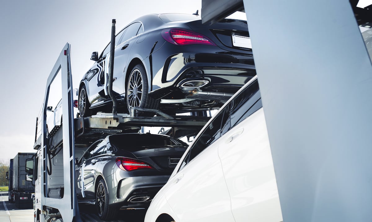 Los carros nuevos serían más caros por los aranceles a México y Canadá