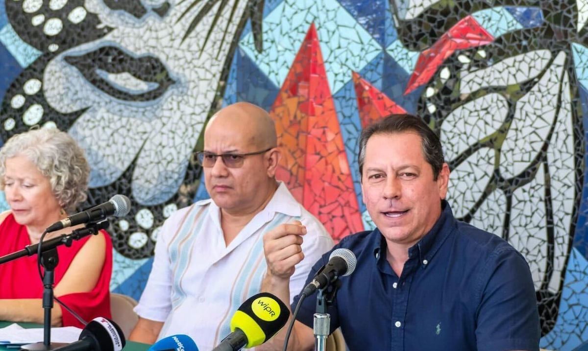 Juan Dalmau insiste en un plan de salud universal para Puerto Rico