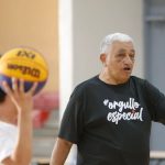 Más que baloncesto: Flor Meléndez y David Bernier, entregados a los niños de Special Olympics