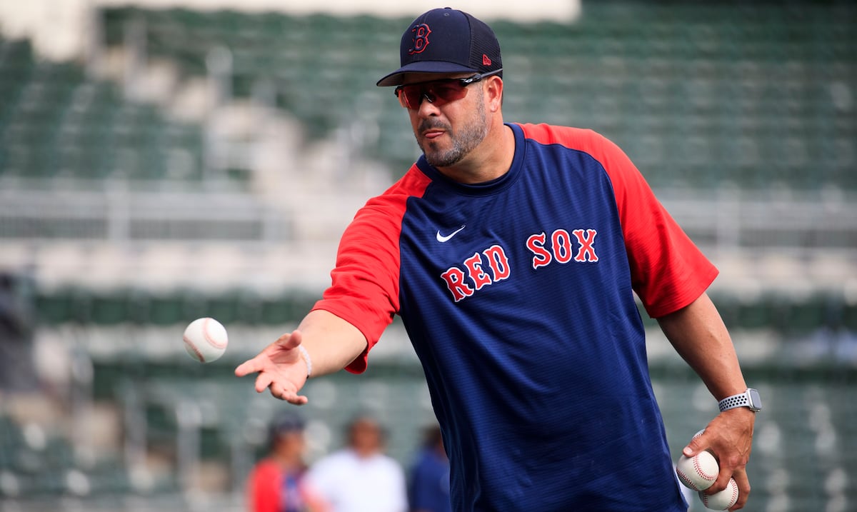 ¿Ramón Vázquez merece una oportunidad para dirigir en las Grandes Ligas en 2026?