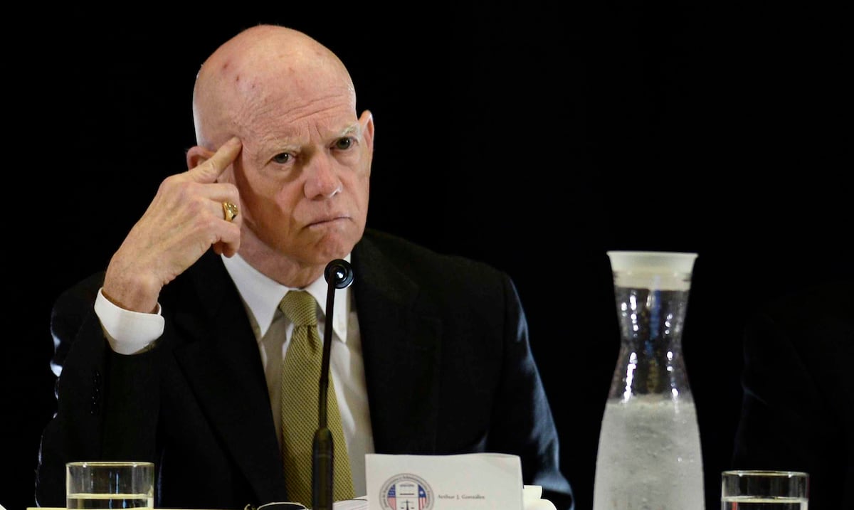 Regresan a la Junta Fiscal tres de los miembros destituidos por el presidente Trump