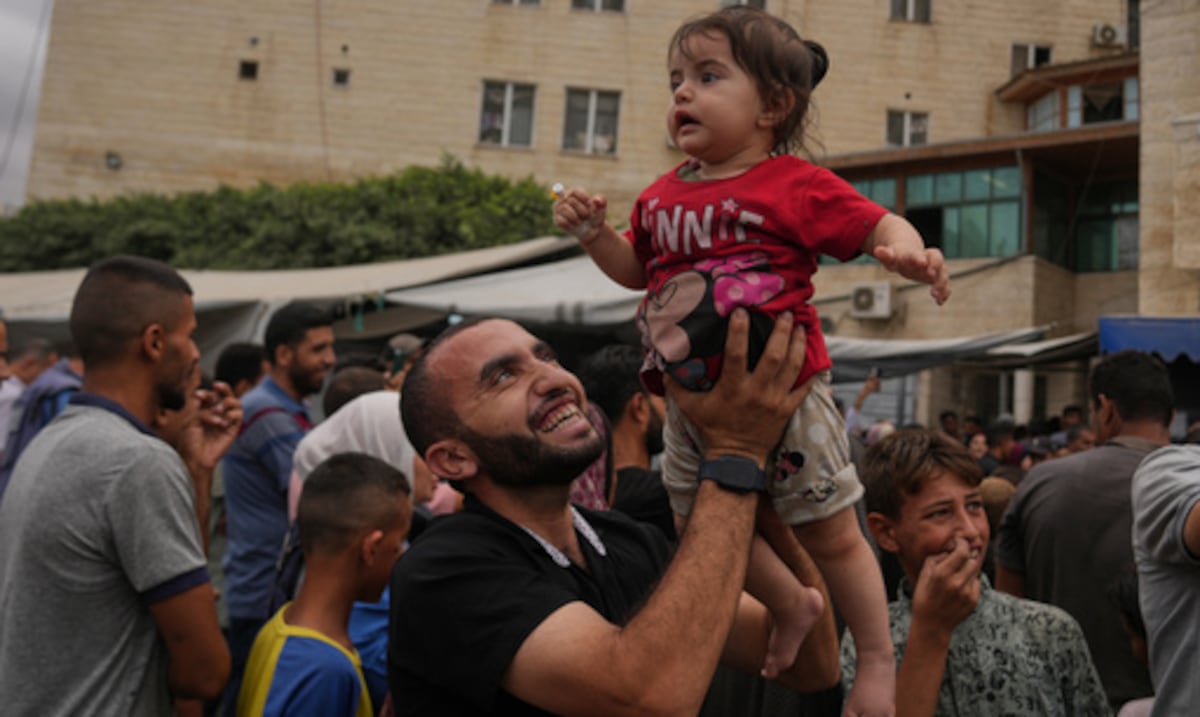 Palestinos en Gaza expresan alivio y cautela ante tregua que genera esperanzas de poner fin a la guerra