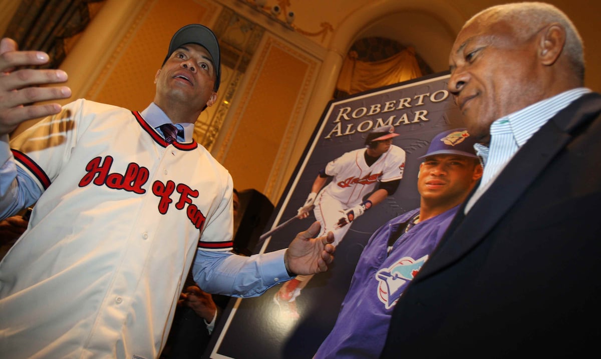 “Un enamorado del béisbol”: Roberto Alomar reacciona a la muerte de su padre y agradece el apoyo del pueblo puertorriqueño