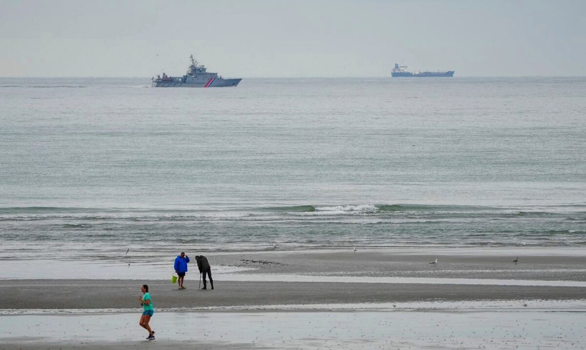 Mueren al menos 24 personas en dos naufragios frente a la costa de Madagascar