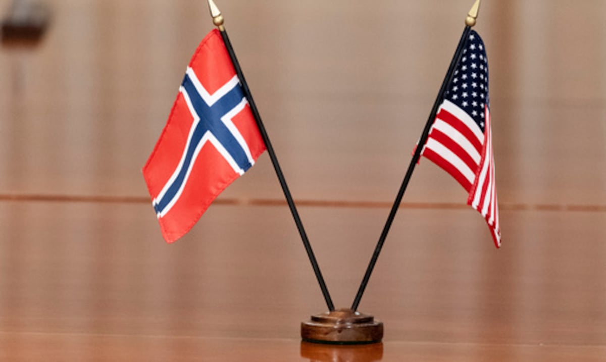 Sentencian a exguardia de la embajada de Estados Unidos en Noruega por espiar para Rusia e Irán