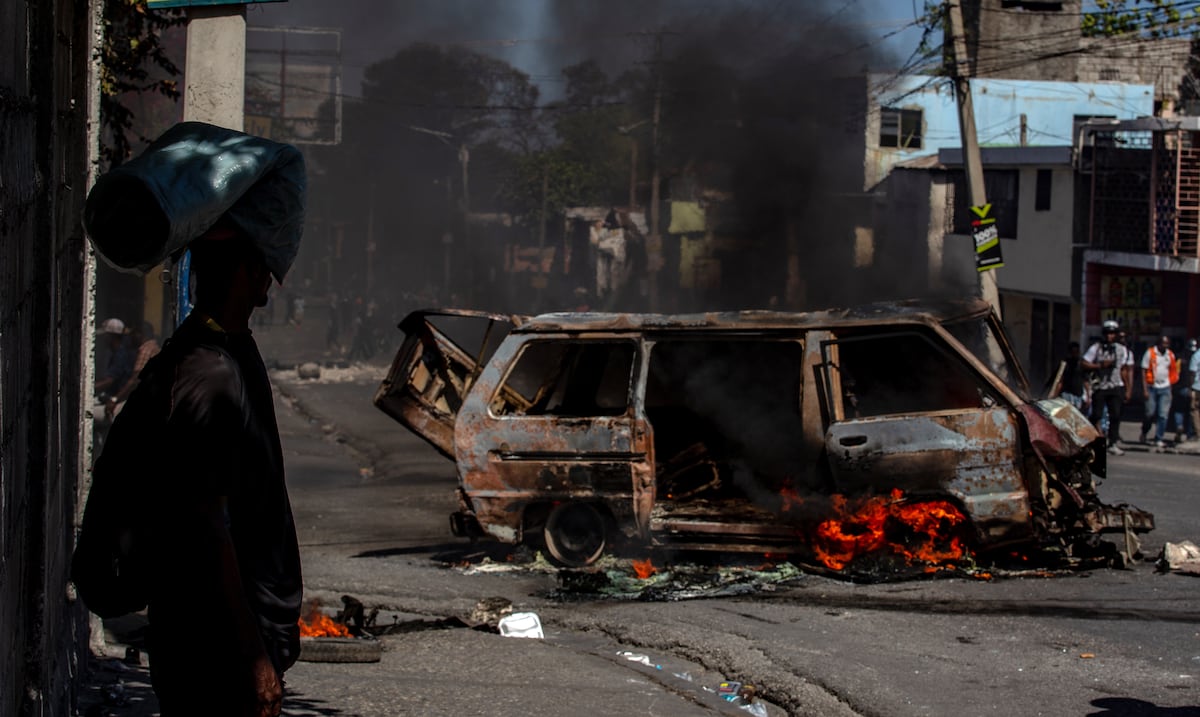 Estados Unidos pide a sus ciudadanos que abandonen Haití “lo antes posible”