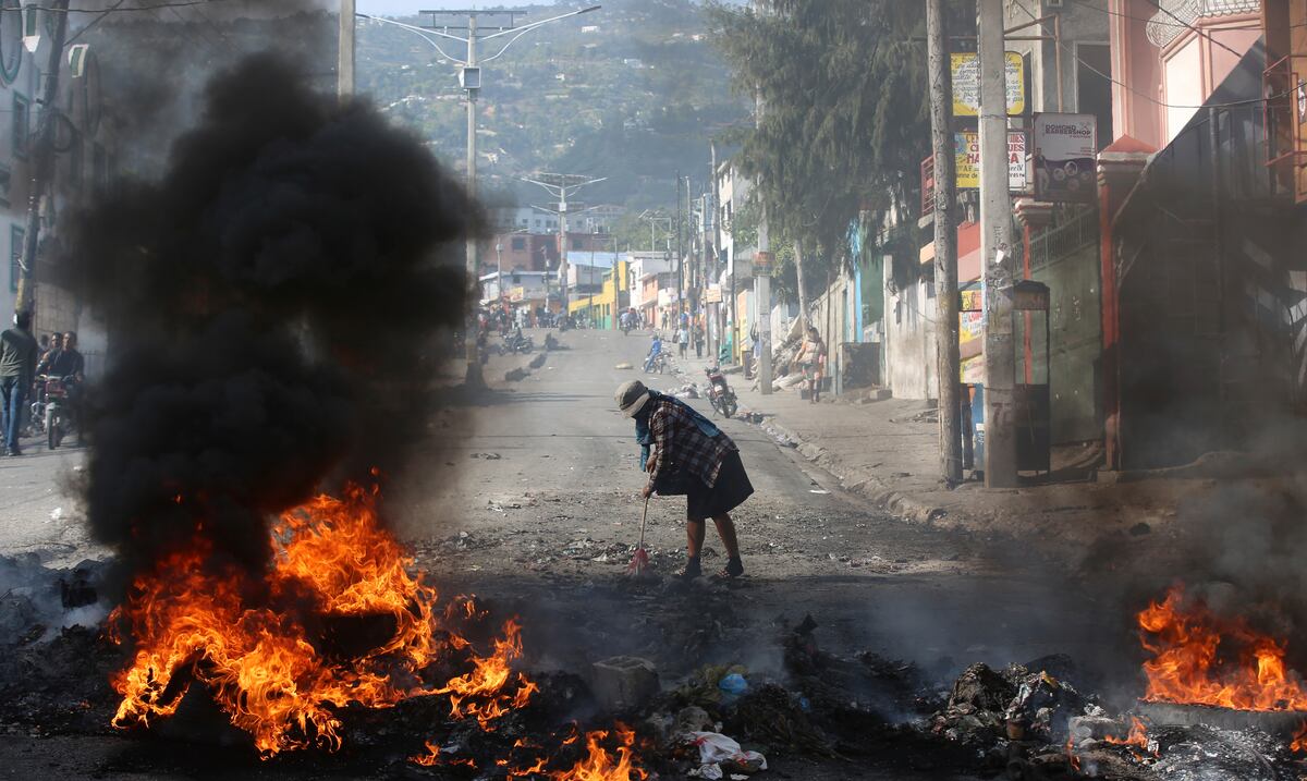 Haití aprueba su “presupuesto de guerra” mientras aumenta la violencia de las pandillas