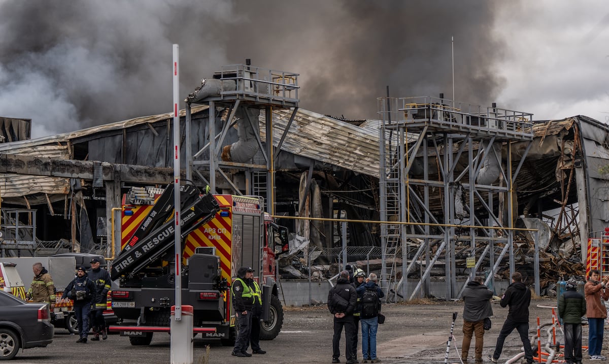 Ataques rusos dejan cuatro muertos en Ucrania;  Volodymyr Zelensky pide más defensas antiaéreas