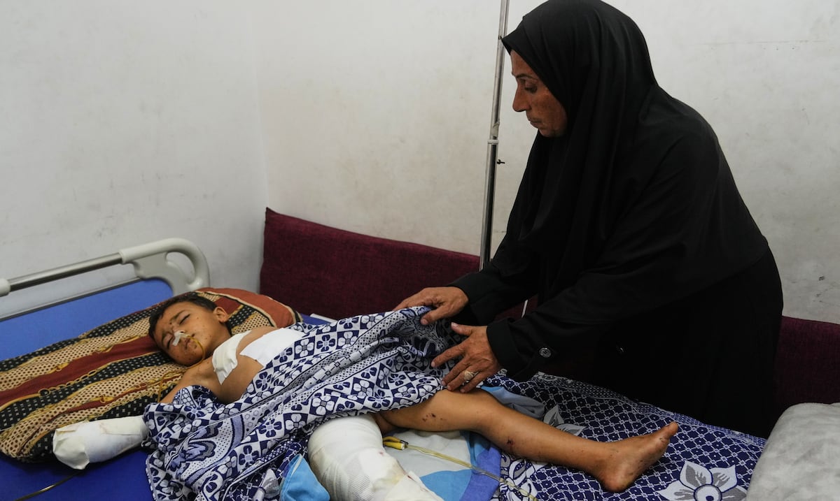 Creyeron que era juguete: explosivo entre escombros en Gaza hiere a gemelos de 6 años