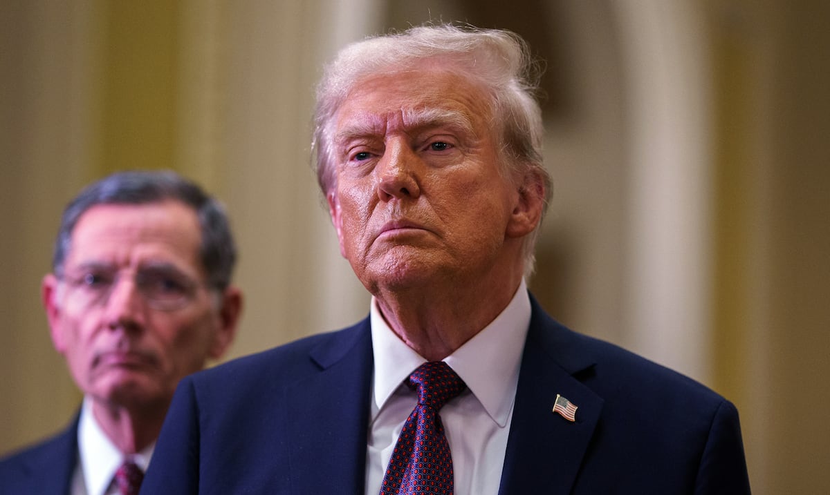 Donald Trump amenaza a Hamás con la “aniquilación total” si no cede el control de Gaza