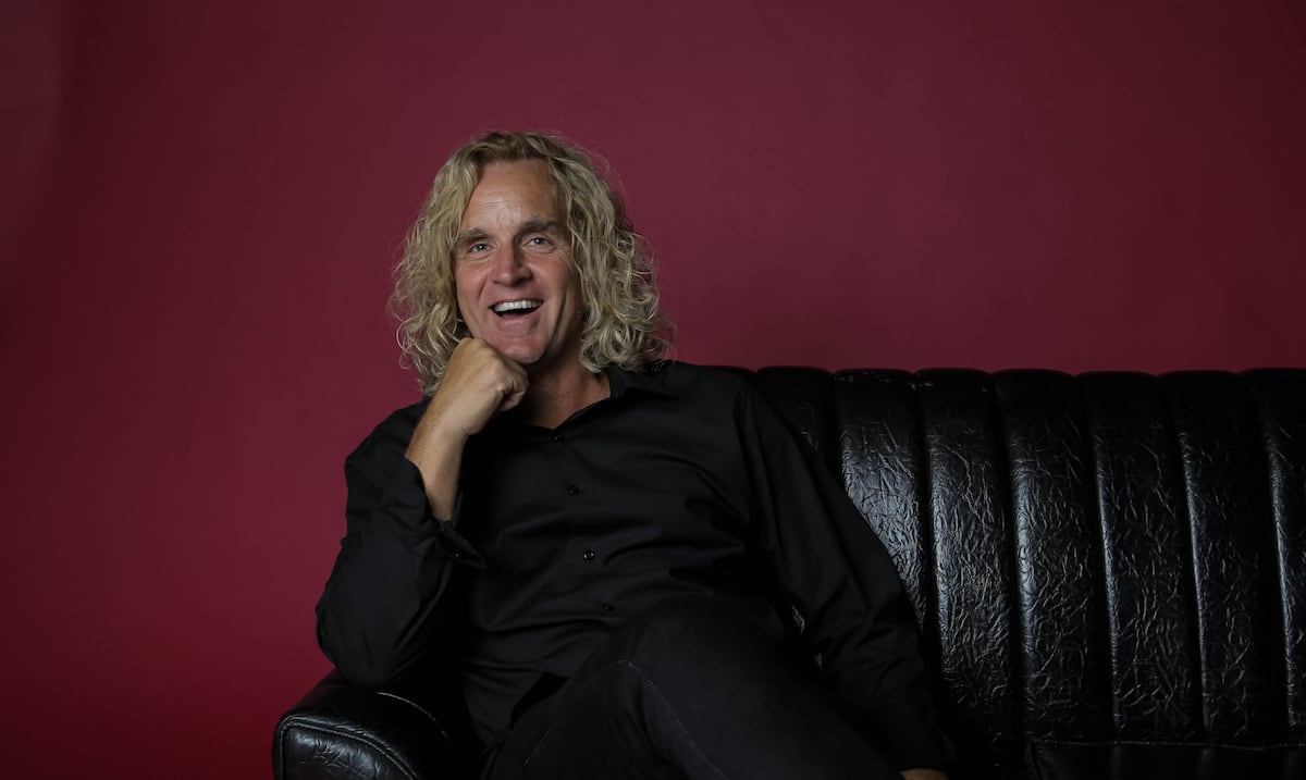 Jason Scheff regresa a Puerto Rico con un viaje musical lleno de nostalgia y emoción