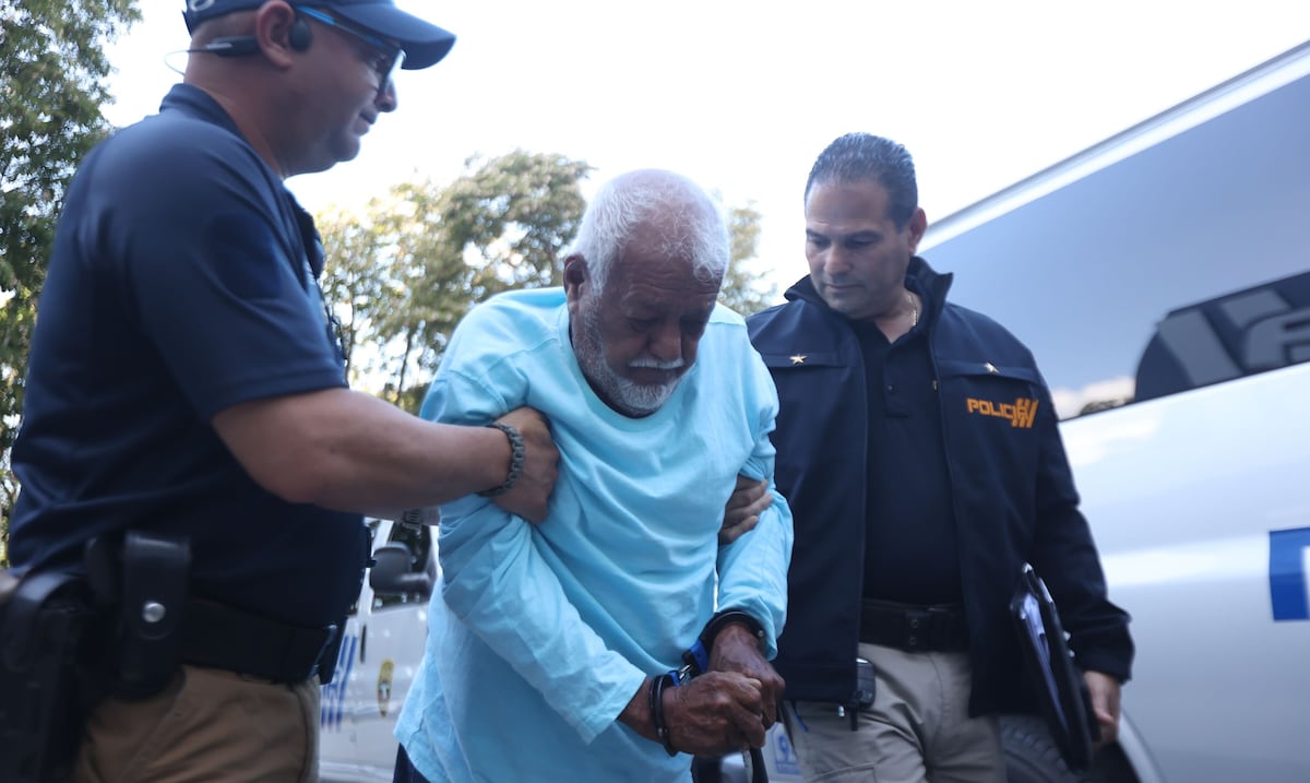 Opinión | Gallo viejo con el ala mata