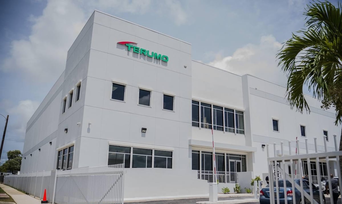 Terumo inaugura planta en Caguas con inversión de $45 millones