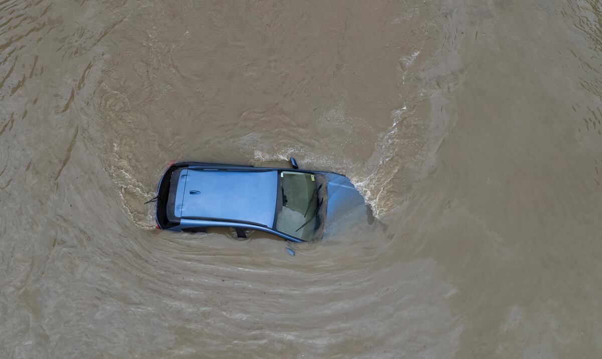 Lluvias torrenciales en el este de Canadá dejan dos muertos y miles sin electricidad