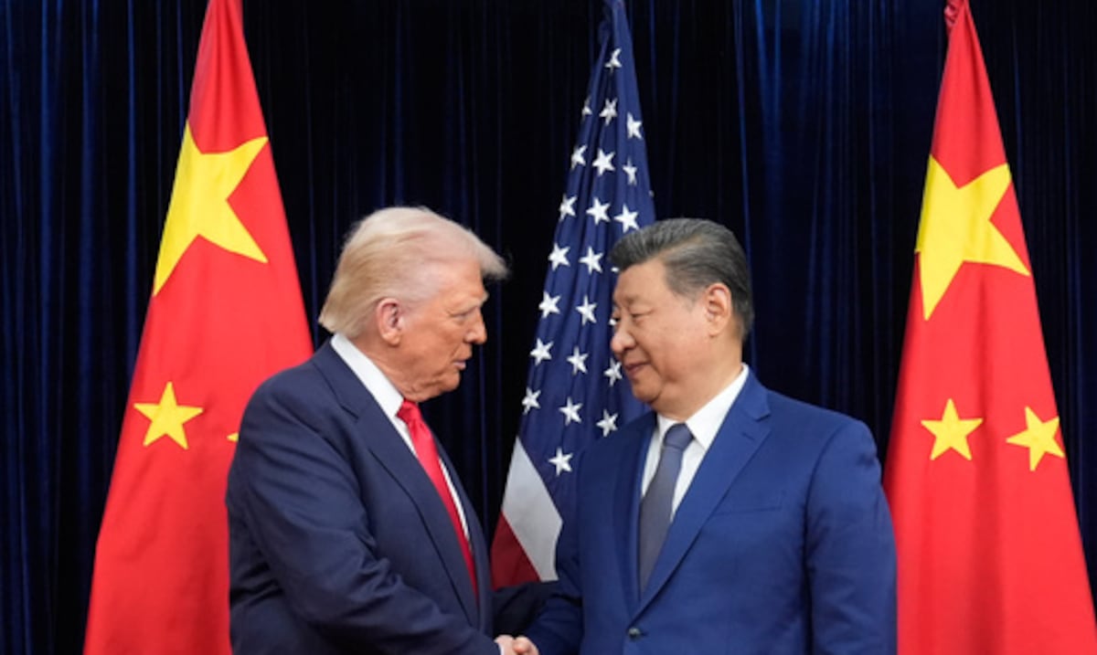 China anuncia restricciones a productos químicos tras el acuerdo con Donald Trump