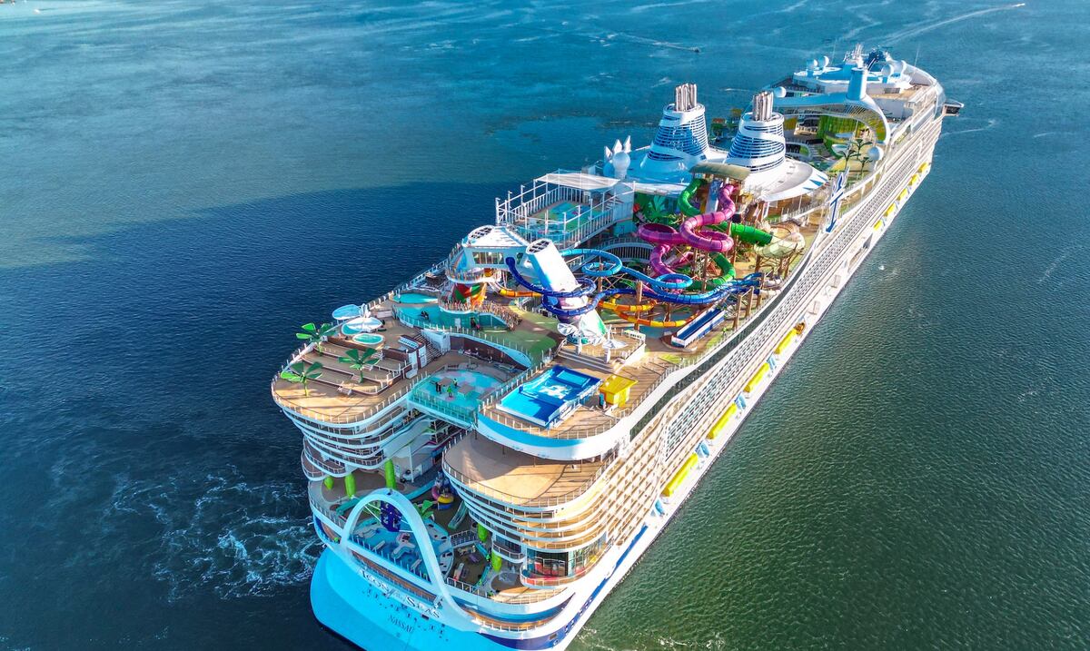 Todo listo en el Puerto de Ponce para la llegada del crucero Icon of the Seas