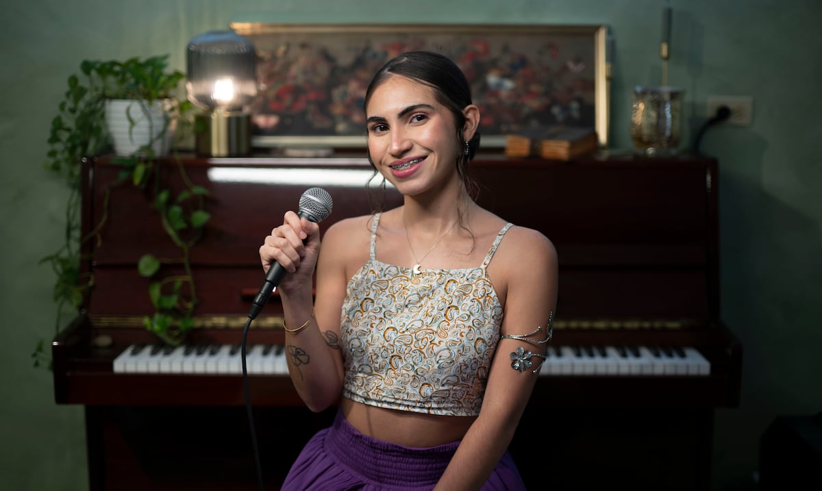 ¿Se puede vivir de la música en Puerto Rico? Verónica Rolón cuenta sus malabares para ejercer su pasión