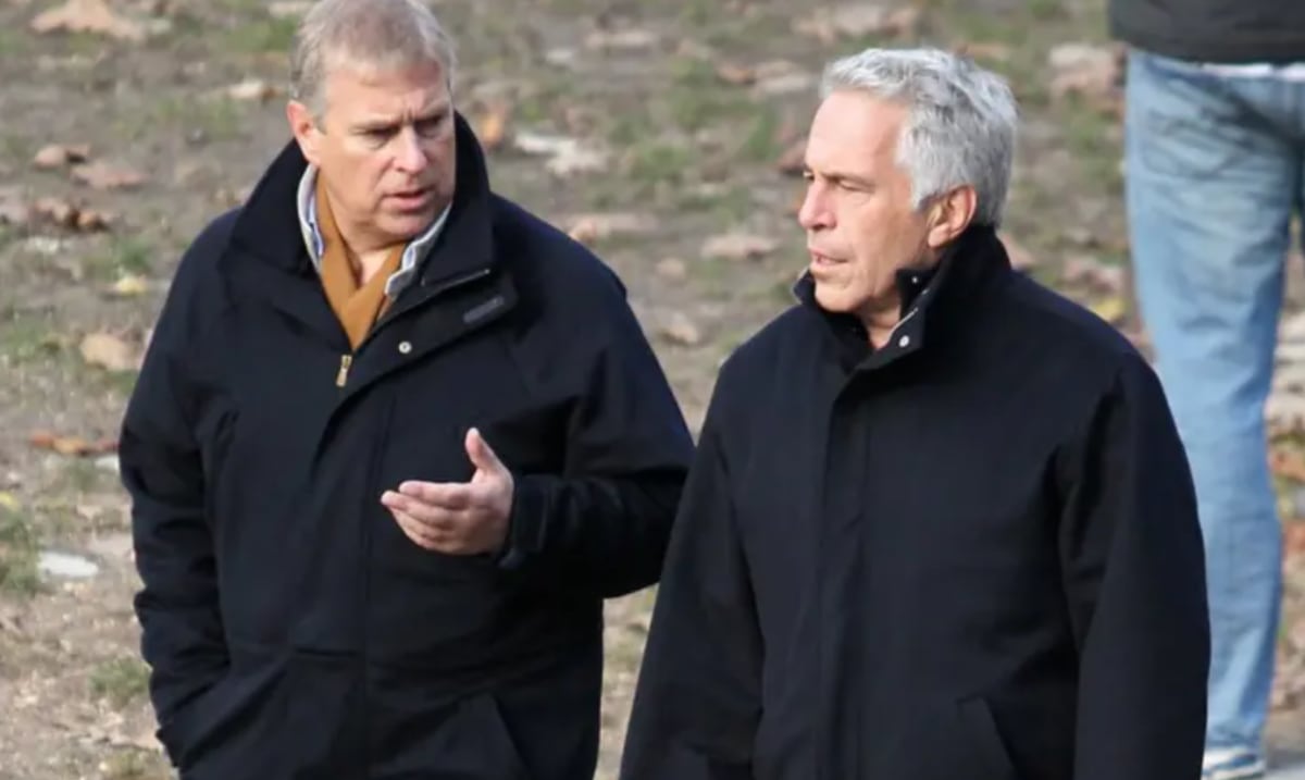 “No puedo más”, escribió el entonces príncipe Andrew al verse envuelto en el escándalo de Jeffrey Epstein
