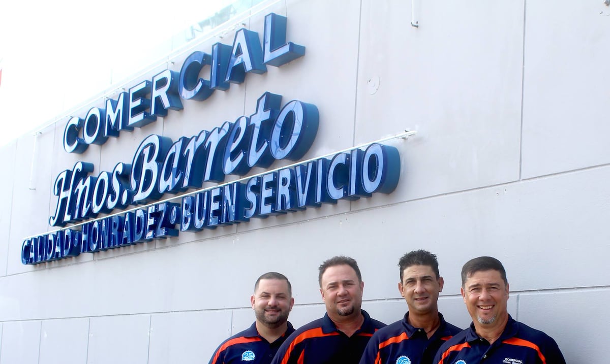 Comercial Hermanos Barreto resurge de las cenizas