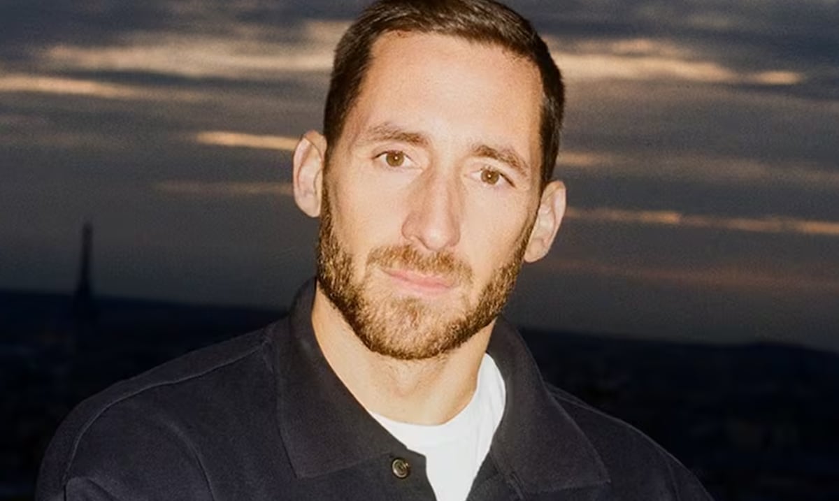 ¿Quién es Antonin Tron, el nuevo director creativo de Balmain?