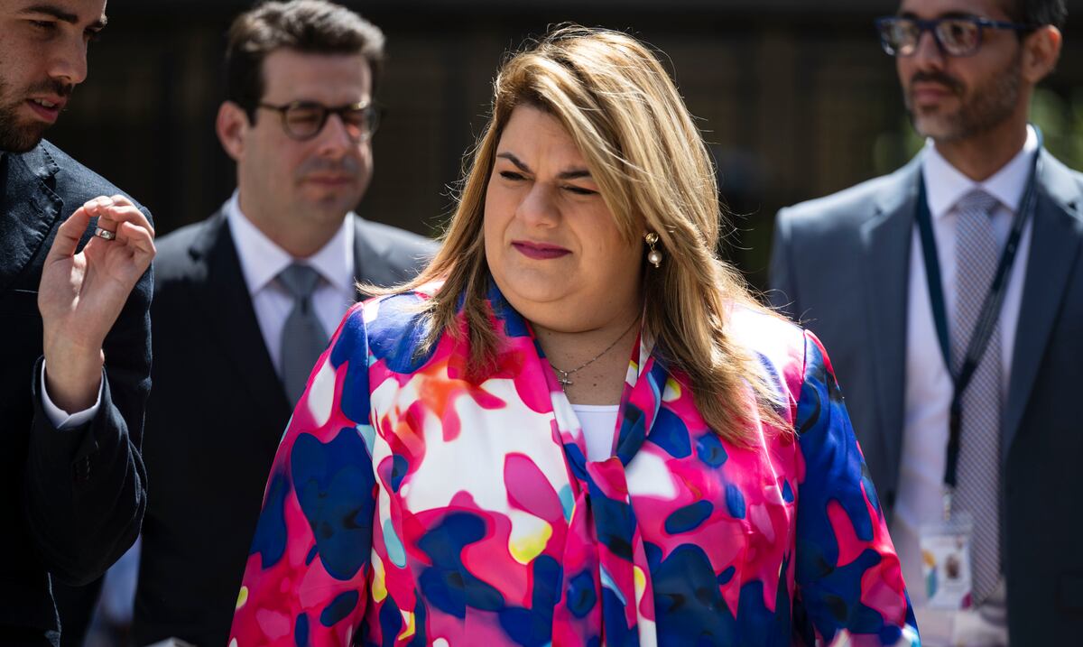Jenniffer González asegura que ya comenzó la reforma de permisos