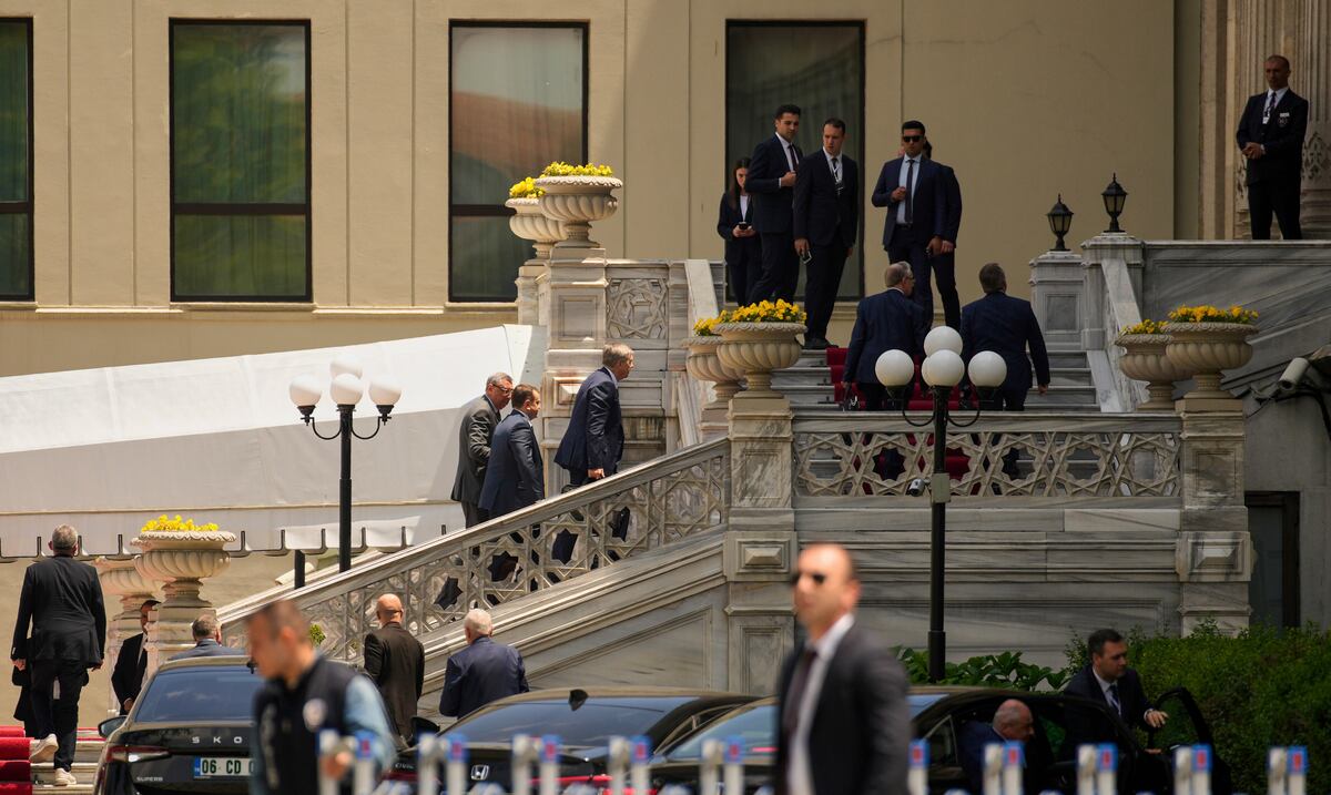 Ucrania y Rusia concluyen su ronda más reciente de negociaciones de paz directas en Estambul