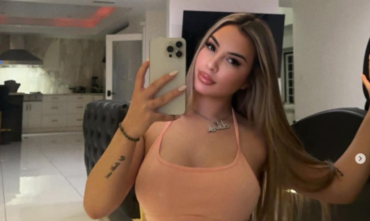 Influencer y cantante De La Rosa muere a tiros en Los Ángeles