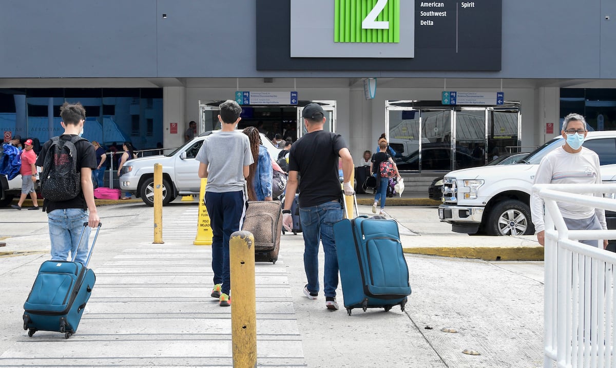 Arrancan los vuelos chárter desde San Juan a Punta Cana, Cancún y Medellín