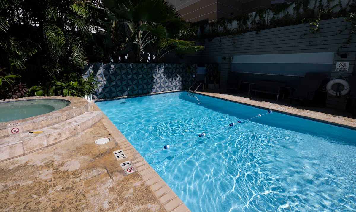 Renuevan el hotel Holiday Inn Express Condado con una inversión de $6 millones