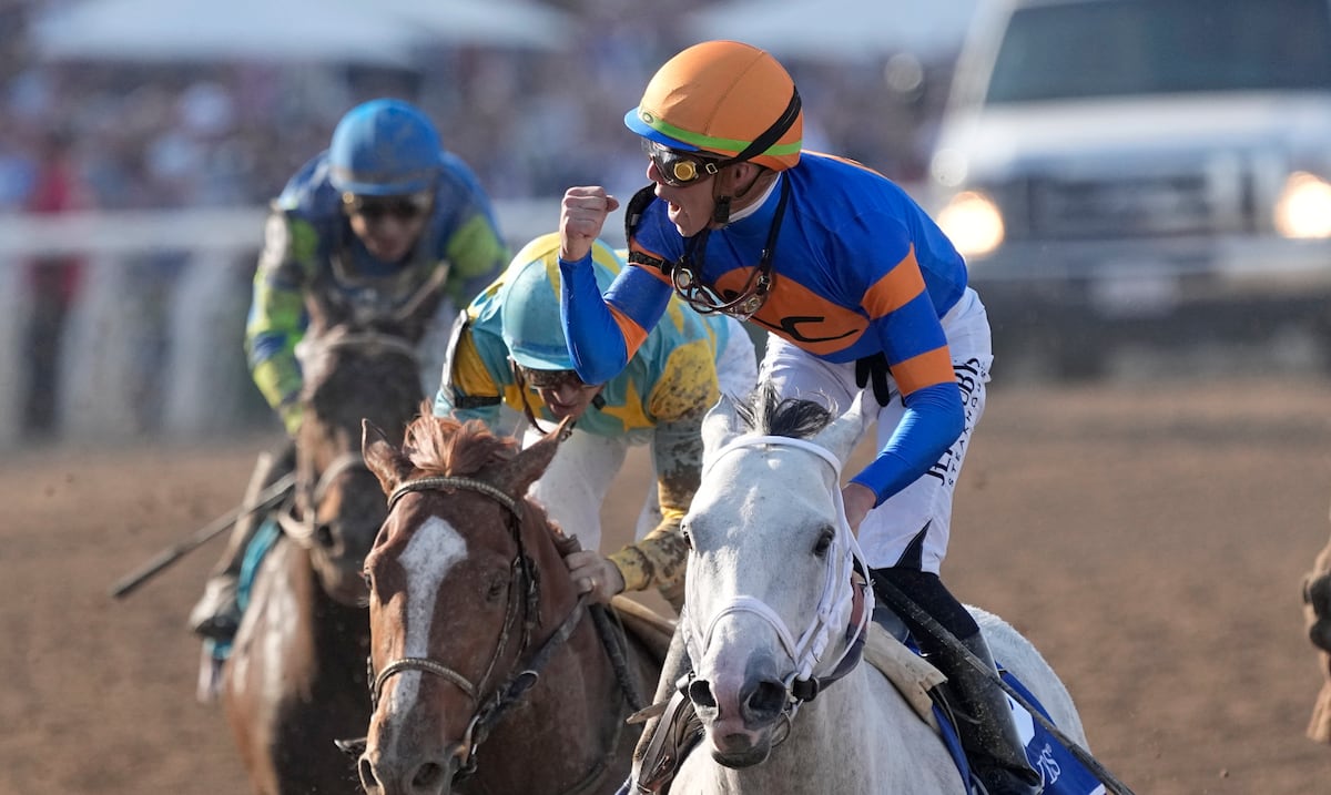 Irad Ortiz Jr. establece nuevo récord de dinero producido en una temporada en la hípica estadounidense