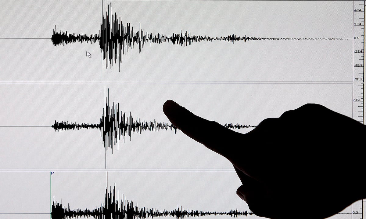 Japón activa alerta de tsunami tras registrarse un intenso terremoto y ordena a desalojar a sobre 13,000 personas